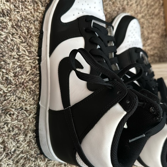 dunks! - Picture 4 of 4